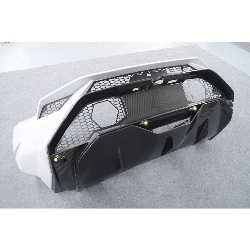 Facelift Tecnica Style Dry Half Carbon Fiber Car Bumper Rear Bumper For Lambo Huracan LP580 LP610 Body Kit Carbon Kit